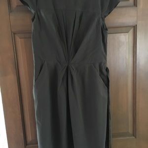 NWT cap sleeve dress